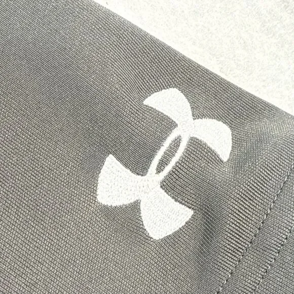 Under Armour Bass Pro Shop Polo Shirt Men's XL Heatgear Loose Tracker Boats Gray - Picture 5 of 9